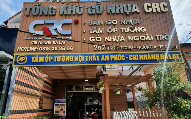 tran nhua gia go da lat (1)